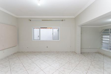 Casa para alugar com 550m², 3 quartos e 8 vagasSala