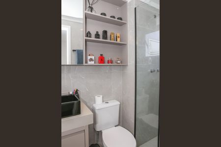 Apartamento para alugar com 76m², 2 quartos e 2 vagasBanheiro da Suíte
