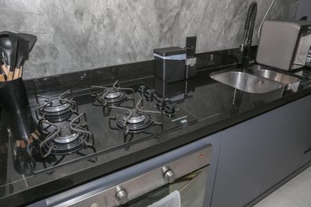 Apartamento para alugar com 76m², 2 quartos e 2 vagasCozinha e Área de Serviço