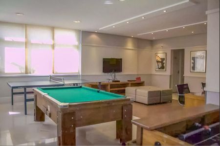 Apartamento para alugar com 76m², 2 quartos e 2 vagasSala de Jogos