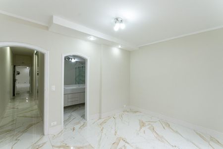 Casa para alugar com 650m², 4 quartos e 8 vagasQuarto 3 Suíte