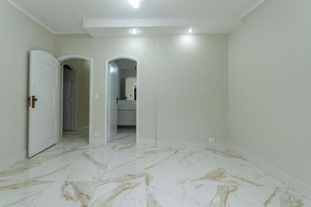 Casa para alugar com 650m², 4 quartos e 8 vagasQuarto 3 Suíte