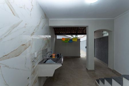 Casa para alugar com 650m², 4 quartos e 8 vagasÁrea de Serviço