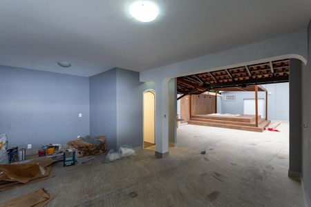 Casa para alugar com 650m², 4 quartos e 8 vagasÁrea de lazer