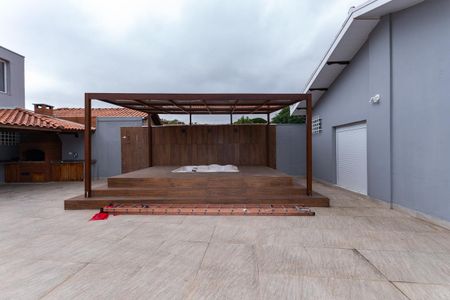 Casa para alugar com 650m², 4 quartos e 8 vagasQuintal Jacuzzi