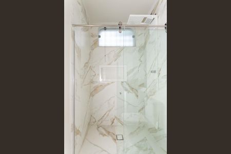 Casa para alugar com 650m², 4 quartos e 8 vagasBanheiro do quarto 2 Suíte