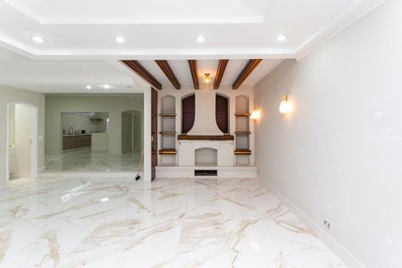 Sala de casa para alugar com 4 quartos, 650m² em Bela Aliança, São Paulo