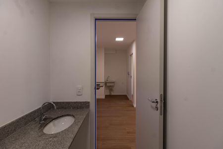 Apartamento para alugar com 35m², 2 quartos e sem vaga Apartamento para alugar com 35m², 2 quartos e sem vagaBanheiro