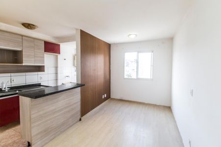 Sala  de apartamento para alugar com 2 quartos, 44m² em Vila da Oportunidade, Carapicuíba
