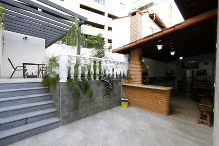Área externa de casa à venda com 4 quartos, 215m² em Paquetá, Belo Horizonte