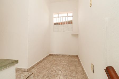 Casa para alugar com 50m², 2 quartos e sem vagaEntrada