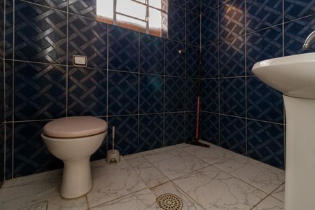 Casa para alugar com 50m², 2 quartos e sem vagaBanheiro