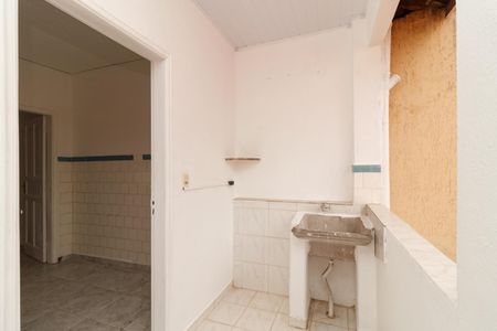 Casa para alugar com 50m², 2 quartos e sem vagaÁrea de Serviço