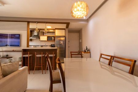 Apartamento para alugar com 71m², 3 quartos e 1 vagaSala