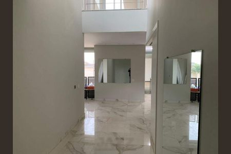 Casa de condomínio para alugar com 684m², 6 quartos e 4 vagas