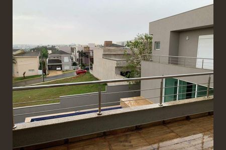Casa de condomínio para alugar com 684m², 6 quartos e 4 vagas