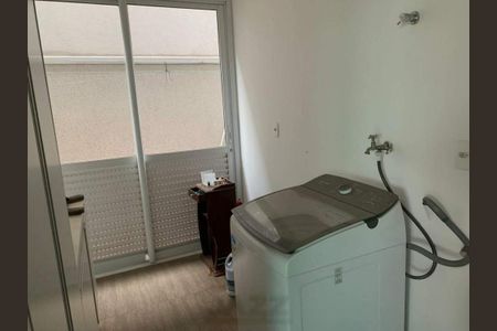 Casa de condomínio para alugar com 684m², 6 quartos e 4 vagas