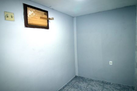 Sala  - Quarto de kitnet/studio para alugar com 1 quarto, 25m² em Penha Circular, Rio de Janeiro