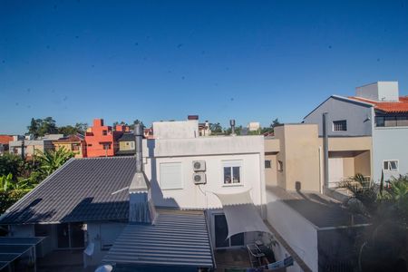 Casa à venda com 208m², 2 quartos e 2 vagas Casa à venda com 208m², 2 quartos e 2 vagasVista