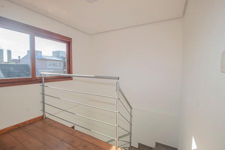 Casa à venda com 208m², 2 quartos e 2 vagas Casa à venda com 208m², 2 quartos e 2 vagasCorredor
