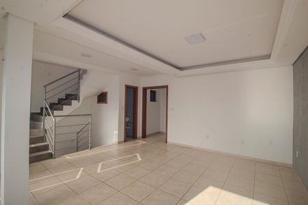 Casa à venda com 208m², 2 quartos e 2 vagas Casa à venda com 208m², 2 quartos e 2 vagasSala 2