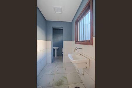 Casa à venda com 208m², 2 quartos e 2 vagas Casa à venda com 208m², 2 quartos e 2 vagasÁrea de Serviço
