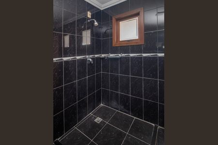 Casa à venda com 208m², 2 quartos e 2 vagas Casa à venda com 208m², 2 quartos e 2 vagasBanheiro da Suíte 2