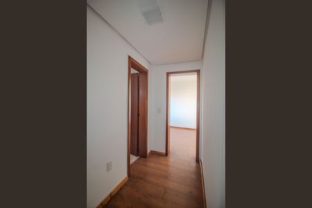 Casa à venda com 208m², 2 quartos e 2 vagas Casa à venda com 208m², 2 quartos e 2 vagasCloset
