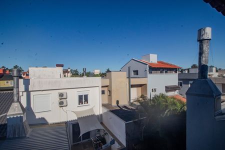 Casa à venda com 208m², 2 quartos e 2 vagas Casa à venda com 208m², 2 quartos e 2 vagasVista