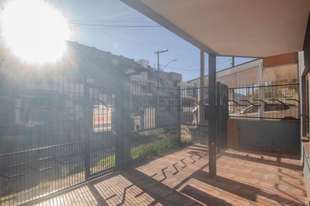 Casa à venda com 208m², 2 quartos e 2 vagas Casa à venda com 208m², 2 quartos e 2 vagasHall de entrada