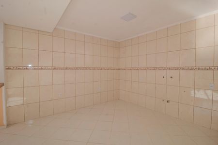 Casa à venda com 208m², 2 quartos e 2 vagas Casa à venda com 208m², 2 quartos e 2 vagasSala/Cozinha