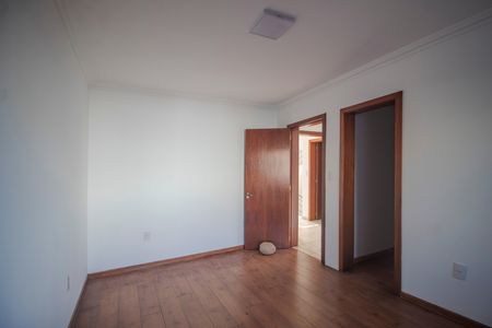 Casa à venda com 208m², 2 quartos e 2 vagas Casa à venda com 208m², 2 quartos e 2 vagasSuite