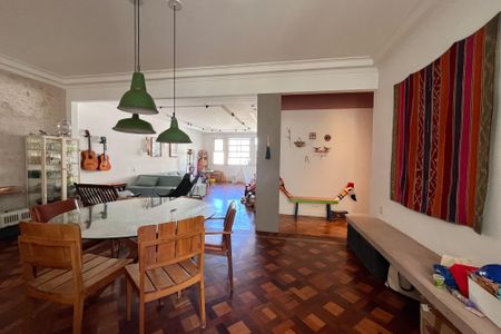 Apartamento para alugar com 200m², 3 quartos e 1 vagaSala