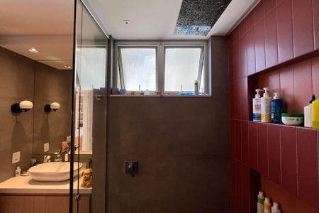 Apartamento para alugar com 200m², 3 quartos e 1 vagaSuite