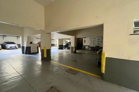 Apartamento para alugar com 200m², 3 quartos e 1 vagaGaragem 