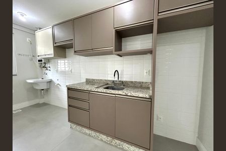 Apartamento para alugar com 63m², 2 quartos e 1 vagaCozinha 
