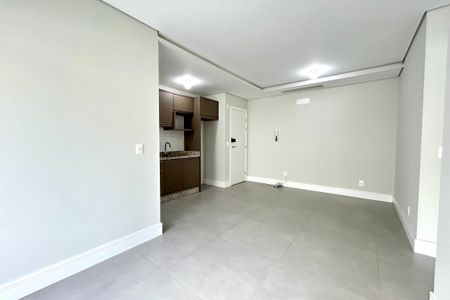 Sala de apartamento para alugar com 2 quartos, 63m² em Ribeirão da Ilha, Florianópolis