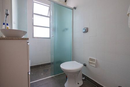 Apartamento para alugar com 65m², 2 quartos e 1 vaga Apartamento para alugar com 65m², 2 quartos e 1 vagaBanheiro