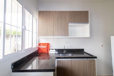 Sala/Quarto /Cozinha de kitnet/studio para alugar com 1 quarto, 30m² em Vila Santa Isabel, Campinas