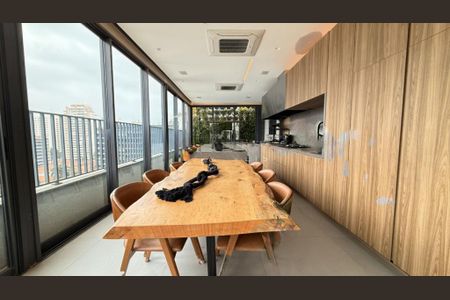 Apartamento à venda com 170m², 2 quartos e 2 vagas