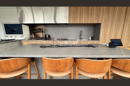 Apartamento à venda com 170m², 2 quartos e 2 vagas