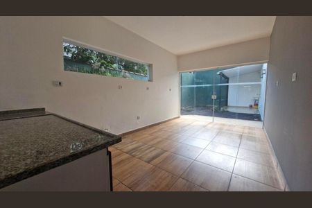 Casa para alugar com 3 quartos, 135m² em Chácara Santo Antônio (Zona Sul), São Paulo