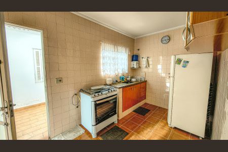 Casa à venda com 127m², 3 quartos e 2 vagasCozinha