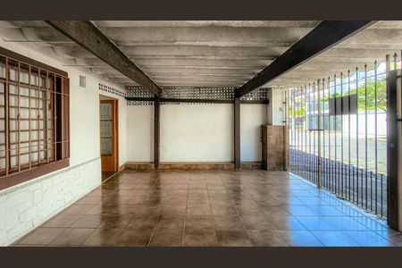Casa à venda com 127m², 3 quartos e 2 vagasGaragem