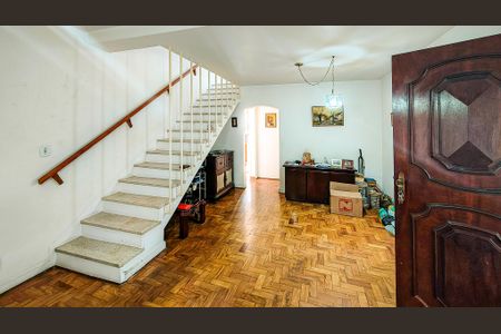 Casa à venda com 127m², 3 quartos e 2 vagasSala
