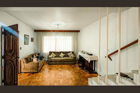 Casa à venda com 127m², 3 quartos e 2 vagasSala