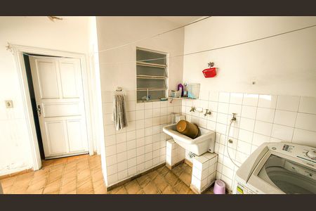 Casa à venda com 127m², 3 quartos e 2 vagasÁrea de Serviço