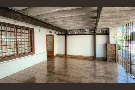 Casa à venda com 127m², 3 quartos e 2 vagasGaragem