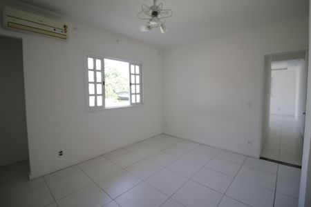 Suíte 1 de casa de condomínio para alugar com 1 quarto, 60m² em Curicica, Rio de Janeiro