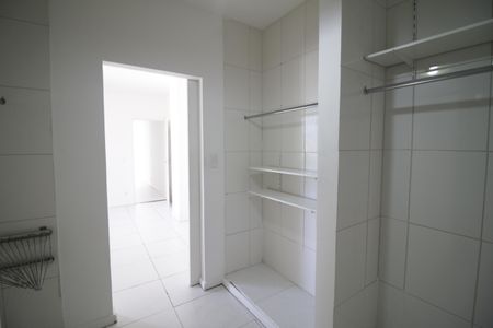 Casa de condomínio para alugar com 60m², 1 quarto e 2 vagasCloset da suíte 1